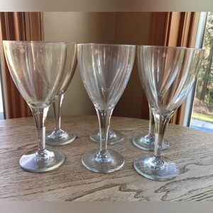 Williams-Sonoma Unbreakable Acrylic Wine Glasses
